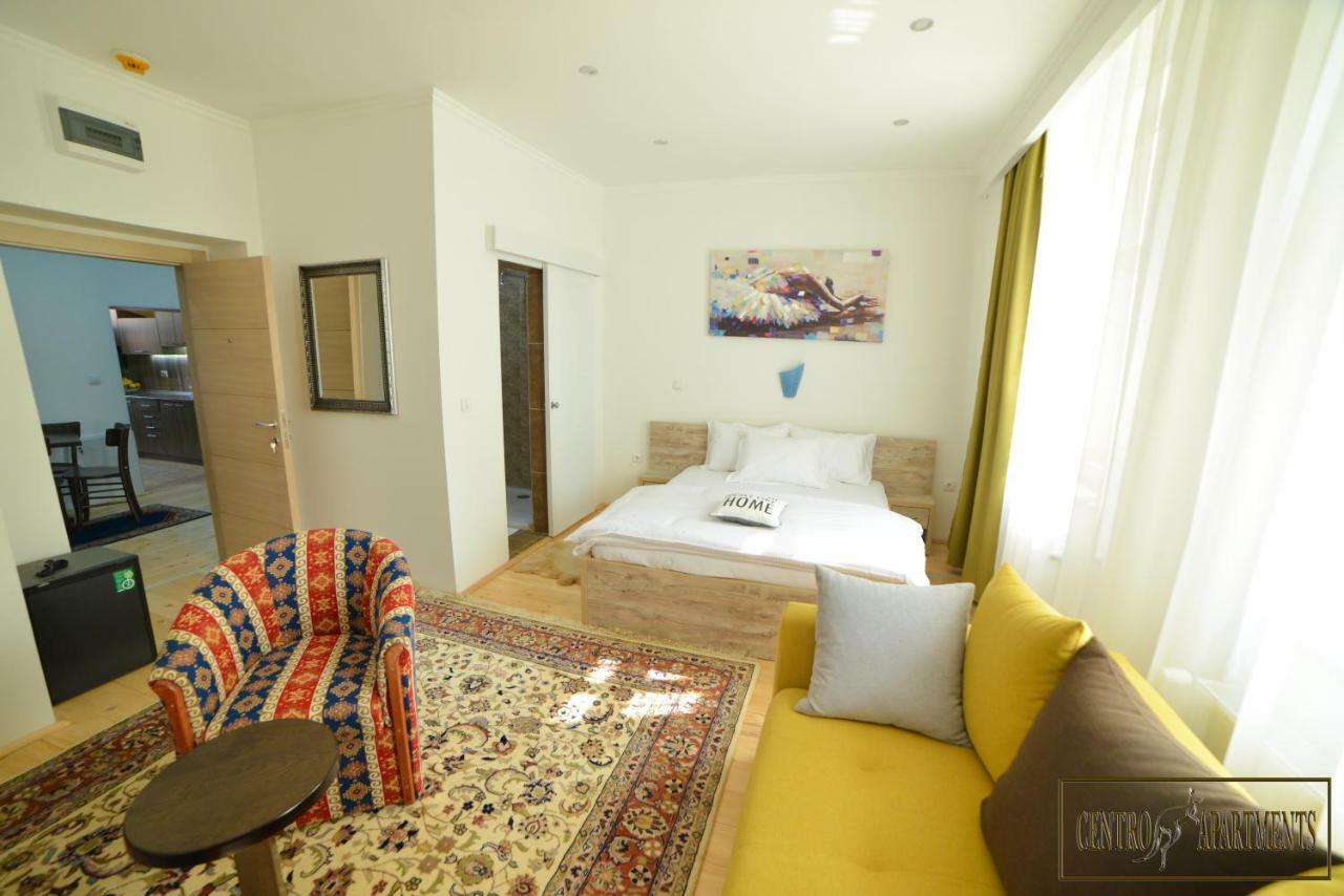 סרמסקה מיטרוביקה Centro Apartments מראה חיצוני תמונה