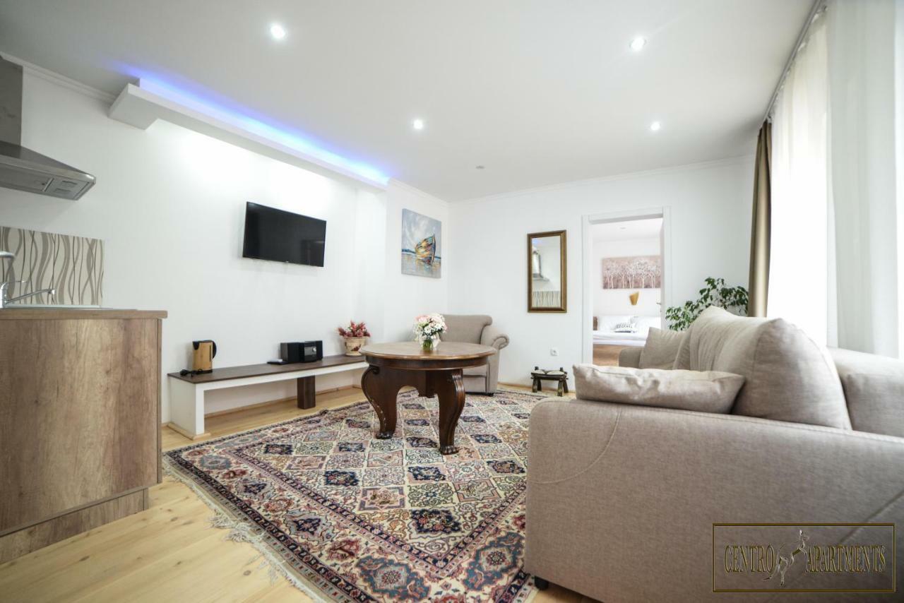 סרמסקה מיטרוביקה Centro Apartments מראה חיצוני תמונה